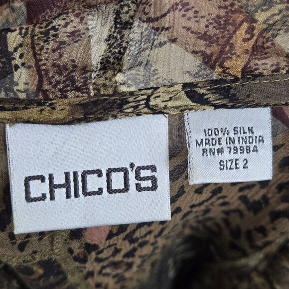 Chico's Size 2 (US Large) 100% Silk Animal Print Patchwork Blouse Ruffle Buttons - Picture 10 of 12
